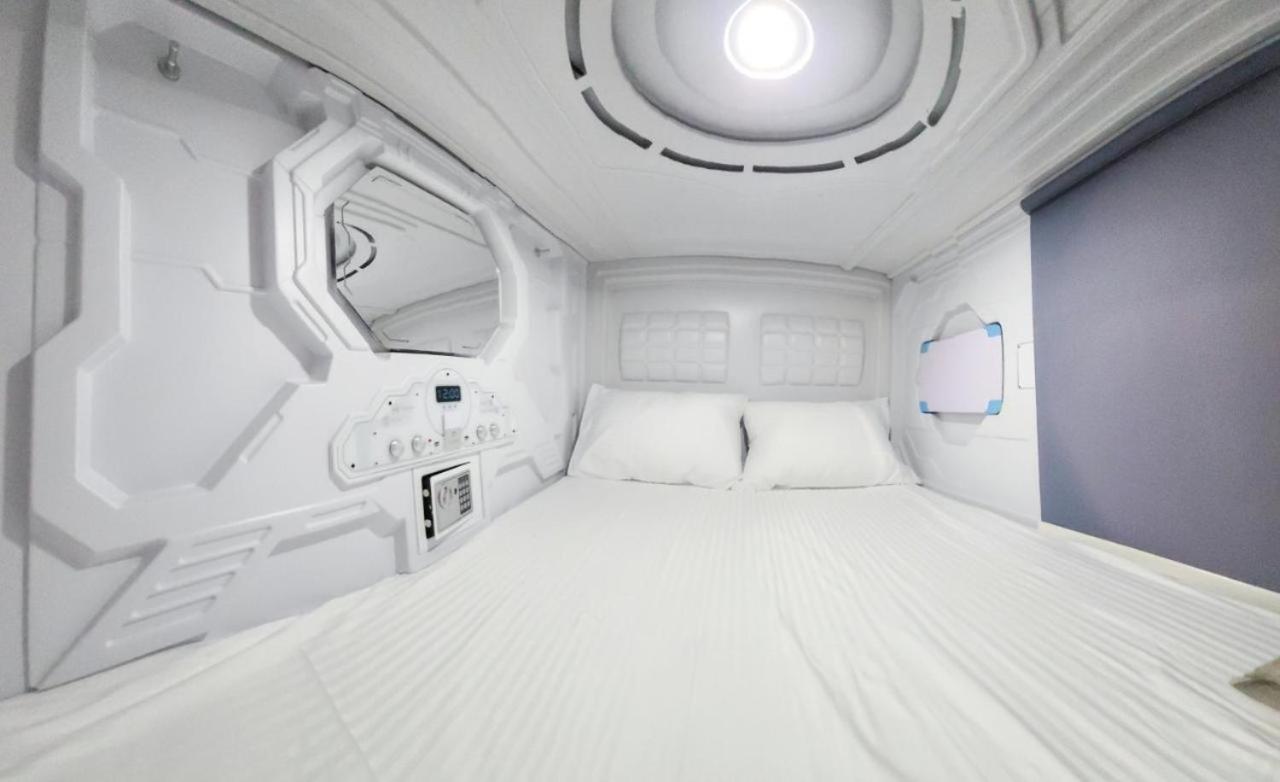 Hostel Aria Capsule Кишинёв Экстерьер фото